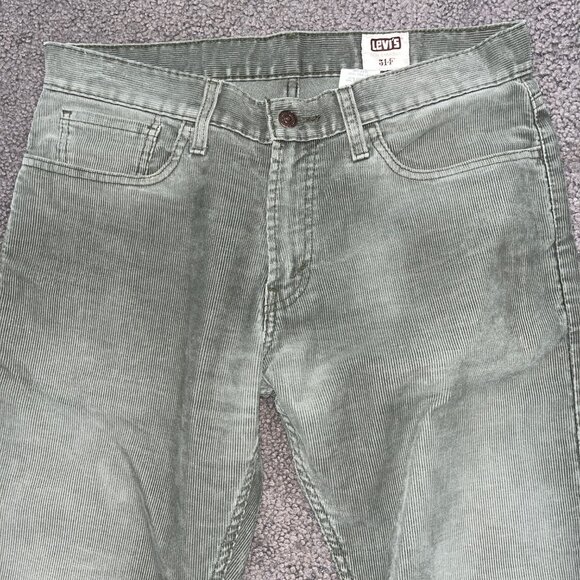 LEVI'S 514 Slim Straight Fit Green Corduroy in Sz. 32"x34" - 5 Pocket design EUC - Picture 2 of 12